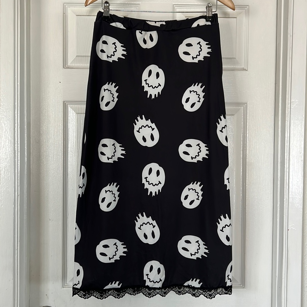 Smiley face midi skirt